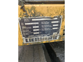 LIEBHERR A924C 675-10581 (2002)  leasing LIEBHERR A924C 675-10581 (2002): obrázek 2