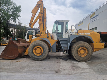 Kolový nakladač LIEBHERR L 564