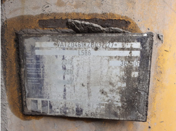 Kolový nakladač LIEBHERR L586 (2012) N/S: VATZ0461KZB032127: obrázek 4 Kolový nakladač LIEBHERR L586 (2012) N/S: VATZ0461KZB032127: obrázek 4