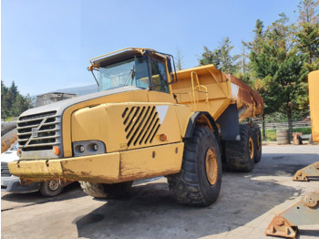 Kloubový sklápěč VOLVO A40D