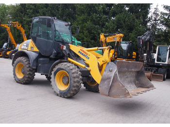 Kolový nakladač KOMATSU WA100