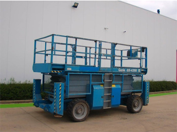 Nůžková plošina Genie GS4390RT: obrázek 2