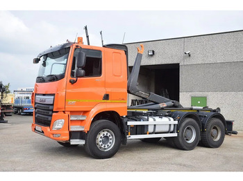 Hákový nosič kontejnerů DAF CF 460