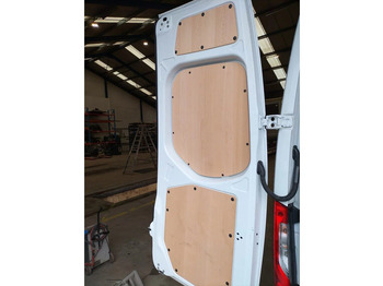 Kabina a interiér MERCEDES-BENZ Sprinter