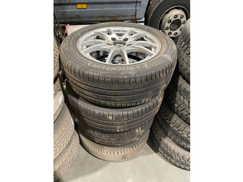 Pneumatiky a ráfky MICHELIN