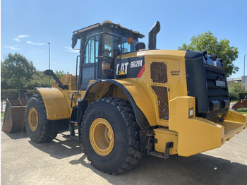 Kolový nakladač CATERPILLAR 962M