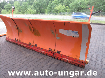 Vozidlo pro zimní údržbu UNIMOG