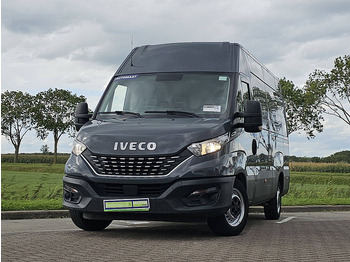 Furgon IVECO Daily