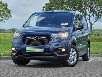 Malá dodávka OPEL