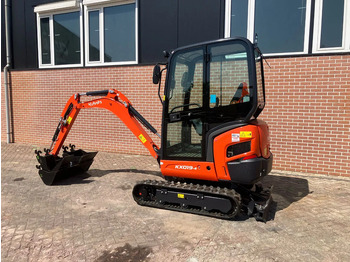 Pásové rýpadlo Kubota KX019 4: obrázek 4