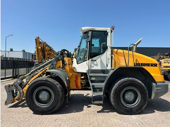 Kolový nakladač LIEBHERR L 538