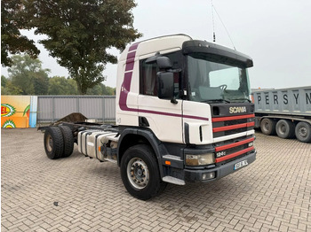 Podvozek s kabinou Scania 124-420 / ENGINE RUNNING / RETARDER / BIG AXLE / FULL-STEEL / ONLY: 540918 KM / OLD TACHO / AIRCO / MANUAL / EURO-3 / 2002: obrázek 2 Podvozek s kabinou Scania 124-420 / ENGINE RUNNING / RETARDER / BIG AXLE / FULL-STEEL / ONLY: 540918 KM / OLD TACHO / AIRCO / MANUAL / EURO-3 / 2002: obrázek 2