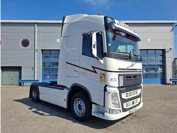 Tahač Volvo FH4-460 / VEB+ / DOUBLE TANK / FRIDGE / AUTOMATIC / EURO-6 / 2018: obrázek 2 Tahač Volvo FH4-460 / VEB+ / DOUBLE TANK / FRIDGE / AUTOMATIC / EURO-6 / 2018: obrázek 2