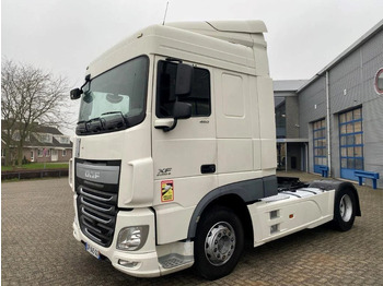 Tahač DAF XF 106 460