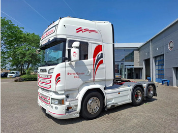 Tahač SCANIA R 520