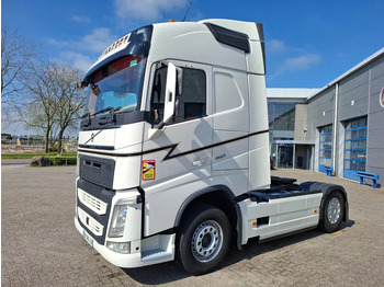 Tahač VOLVO FH