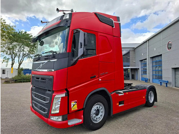 Tahač VOLVO FH