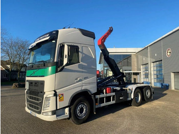 Hákový nosič kontejnerů VOLVO FH