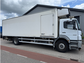 Chladírenský nákladní automobil Mercedes-Benz Axor 1928, Chereau, Carrier 850 Easy Cold, Taillift: obrázek 2
