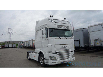 Tahač DAF XF 460