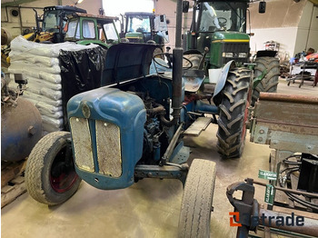 Zemědělská technika FORD