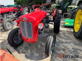 Zemědělská technika MASSEY FERGUSON