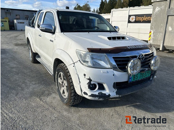 Osobní auto TOYOTA Hilux