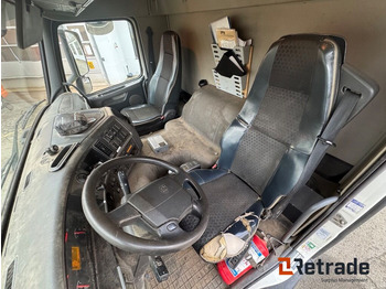 Skříňový nákladní auto VOLVO FM 330 4X2: obrázek 5