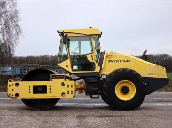 Kompaktor BOMAG BW212 PD-40: obrázek 1