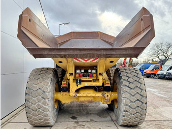 Kloubový sklápěč Cat 740 - Automatic Greasing / Airco: obrázek 3