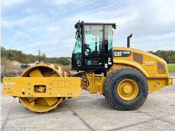 Válec CATERPILLAR CS66B