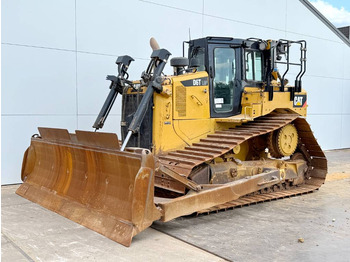 Buldozer CATERPILLAR D6T