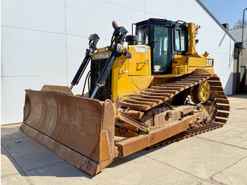 Buldozer CATERPILLAR D6T