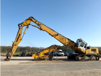 Pásové rýpadlo LIEBHERR R 944