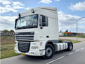 Tahač DAF XF 105 460