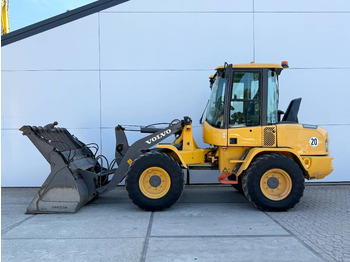 Kolový nakladač VOLVO L30G