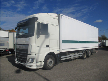 Skříňový nákladní auto DAF XF 480