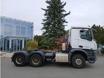 Tahač Mercedes-Benz 2648 Arocs EURO 6 6x4 Hydraulics: obrázek 3 Tahač Mercedes-Benz 2648 Arocs EURO 6 6x4 Hydraulics: obrázek 3