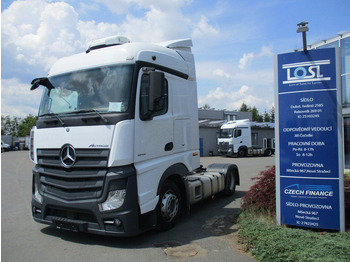 Tahač MERCEDES-BENZ Actros 1845