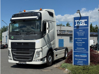 Tahač VOLVO FH 460