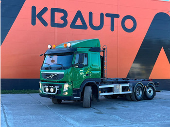 Hákový nosič kontejnerů VOLVO FM 450