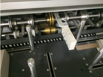 Vázací stroj Heidelberg Eurobind EB-500 Single-Column Hotmelt Adhesive Binder: obrázek 2