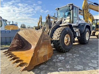 Kolový nakladač VOLVO L120H