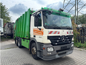 Vůz na odvoz odpadků MERCEDES-BENZ Vario