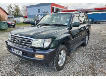 Osobní auto TOYOTA Land Cruiser