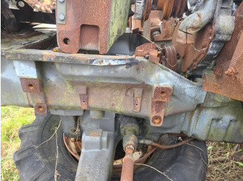 Přední náprava MASSEY FERGUSON