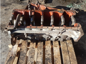 Motor a díly NEW HOLLAND