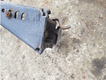 Křídlo New Holland Case T6, T7, T6000, Maxxum Ser Front Mudguard Bracket Kit 47444870: obrázek 4