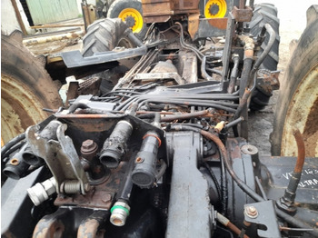 Hydraulika Valtra 6400 Hydraulic Auxiliary Valve Unit Assy: obrázek 4