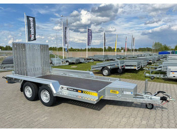 Přepravník stavebních strojů